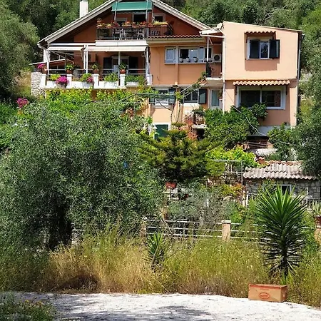 아파트 Lidias House In I